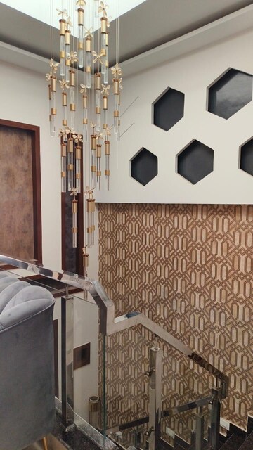 Furnished Amenities in 4 BHK Villa at Sector 123 – for Sale