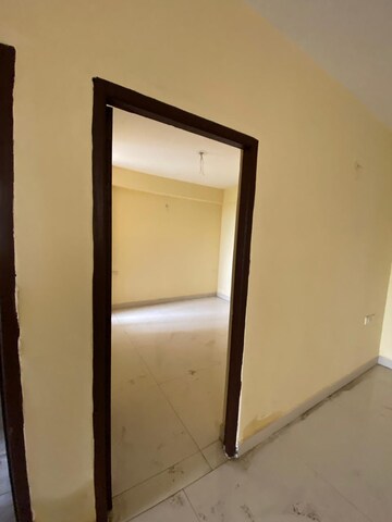 Room in 2 BHK Apartment at Value Meadows Vista, Raj Nagar Extension – for Sale