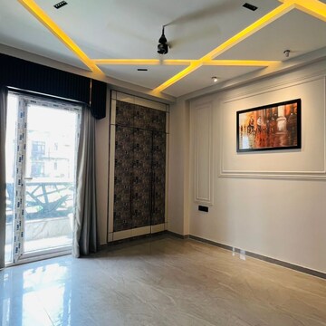 Room in 3 BHK Builder Floor at Ansal Oriental Homes, Sector 57 – for Sale
