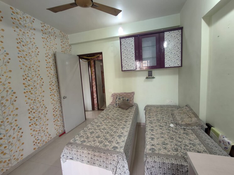 Bedroom, mahalaxmi-tower-kasarvadavali 2 Bedroom 700 Sq.Ft. Apartment In Kasarvadavali Thane 7588428