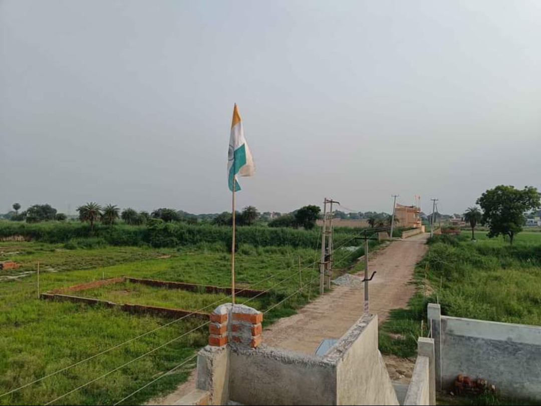 Plot For Resale in Bhopani Village Faridabad  7588456