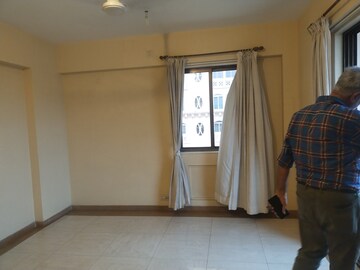 Room in 4 BHK Apartment at Hiranandani Gardens Odyssey I II, Powai – for Sale