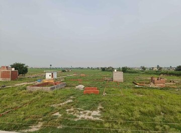  Plot For Sale in Bhopani Village