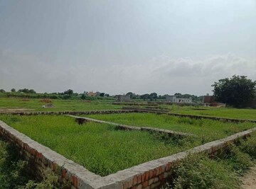  Plot For Sale in Bhopani Village