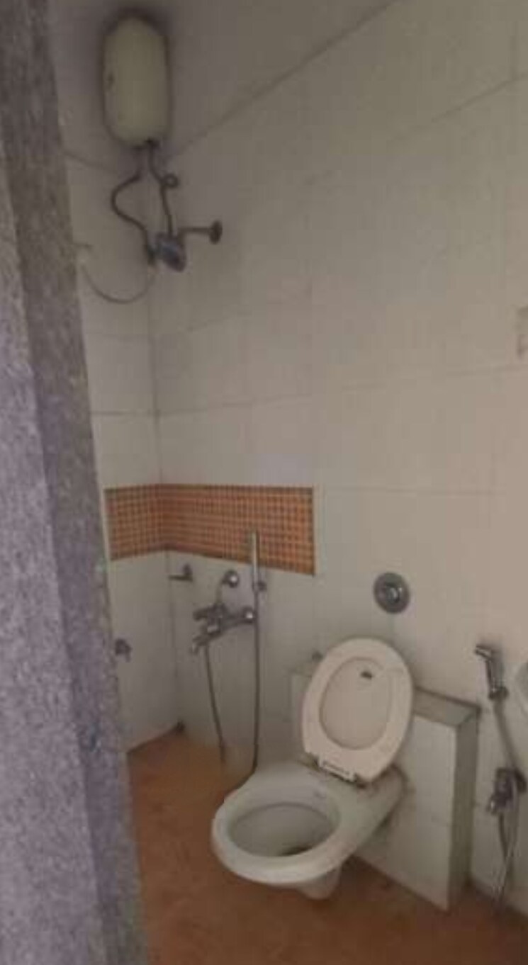 Bathroom, devansh-villa 2 Bedroom 1100 Sq.Ft. Apartment In Bandra West Mumbai 7589059