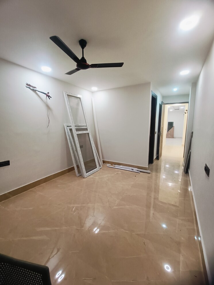 Room, palm-residency-chhatarpur 3 Bedroom 1158 Sq.Ft. Apartment In Chattarpur Delhi 7589136