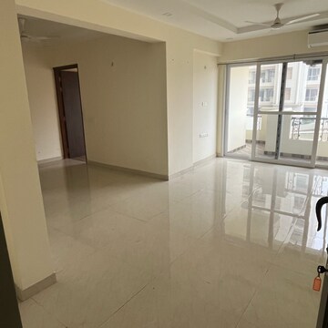 Room in 2 BHK Apartment at MI Rustle Court, Gomti Nagar – for Sale