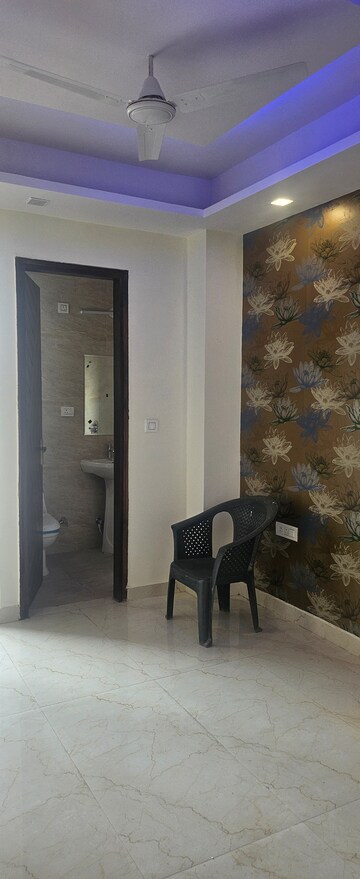 Kitchen in 3 BHK Builder Floor at Sector 49 – for Sale
