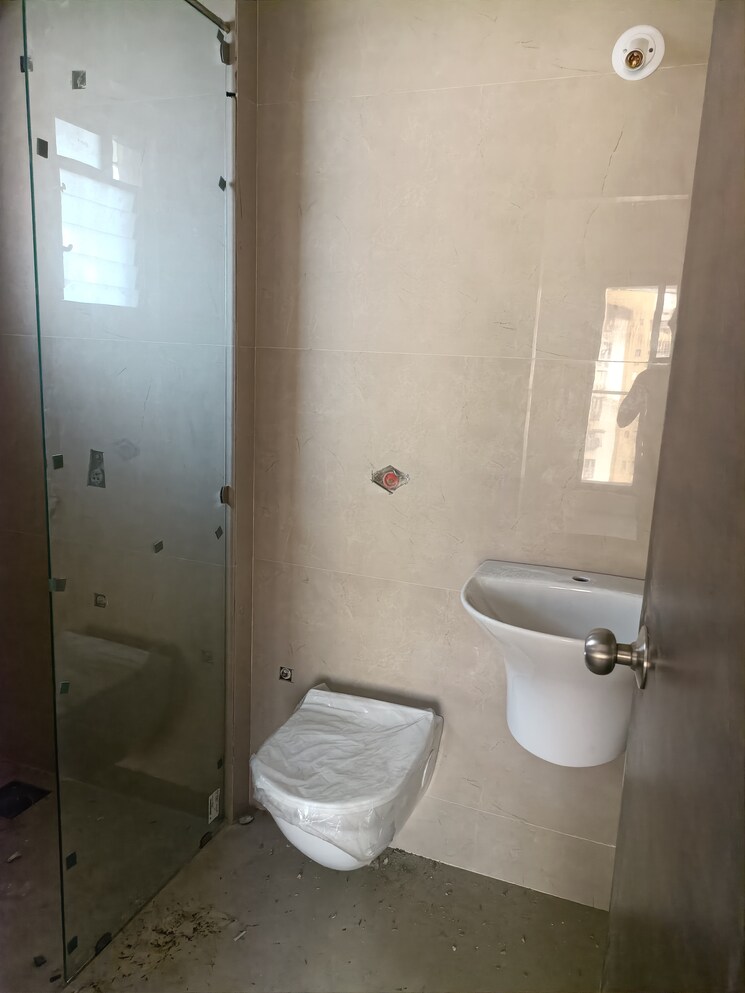 Bathroom, cosmos-horizon-phase-2 2 Bedroom 705 Sq.Ft. Apartment In Pokhran Road No Two Thane 7589732