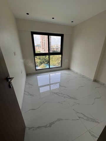 Room in 2 BHK Apartment at Mount Casa, Uthalsar – for Sale