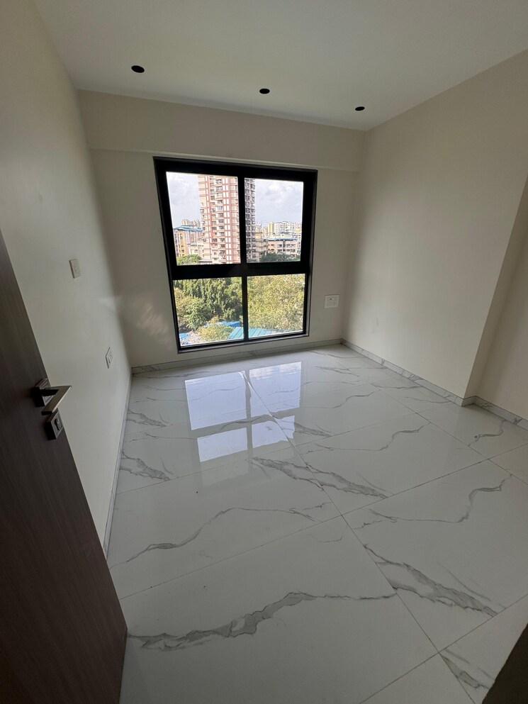 Room, mount-casa 2 Bedroom 717 Sq.Ft. Apartment In Uthalsar Thane 7589795