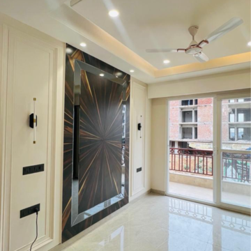 Bedroom in 3 BHK Builder Floor at Sector 63a – for Sale
