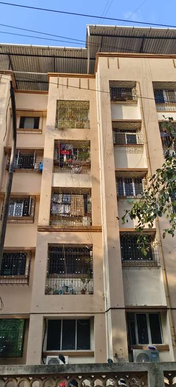 1 BHK Apartment For Rent in Zarana Apartment Mulund West Mumbai  7590117