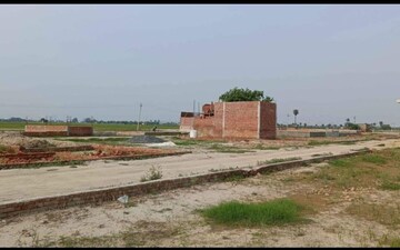 Plot For Sale in Bhopani Village