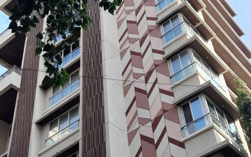 4 BHK Apartment For Sale in Khar West