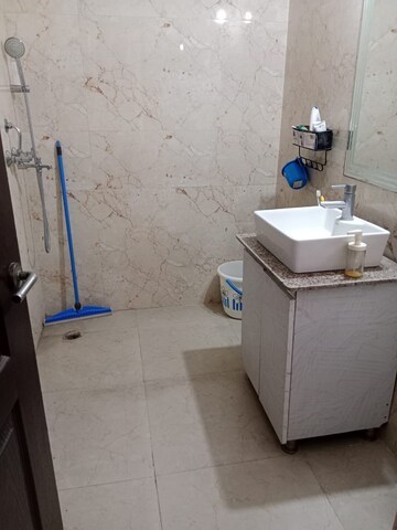 2 BHK Apartment For Rent in Paramount Symphony Sain Vihar Ghaziabad  7590176