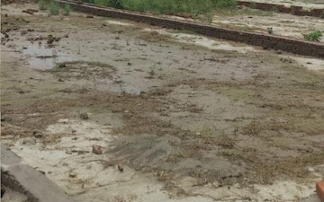 Plot For Sale in Bhopani Village