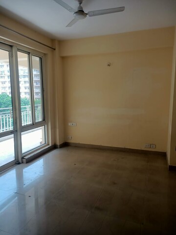 Room in 3 BHK Apartment at Agrasain Spaces Aagman, Sector 70 – for Sale