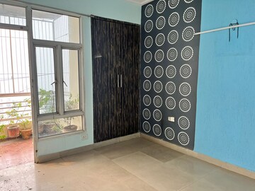 Room in 2 BHK Apartment at Panchsheel Wellington, Sain Vihar – for Sale