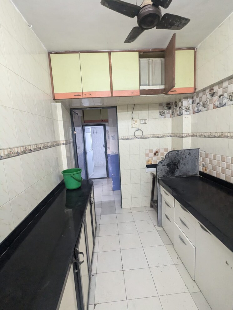 Kitchen, kalwa 2 Bedroom 950 Sq.Ft. Apartment In Kalwa Thane 7590357