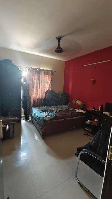 Furnished Amenities in 3 BHK Apartment at Bptp Park Floors I, Sector 77 – for Sale