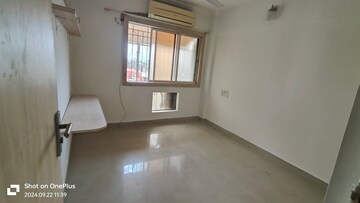 Room in 3 BHK Apartment at Vasai West – for Sale
