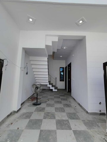 Parking in 2.5 BHK Independent House at Kisan Path – for Sale