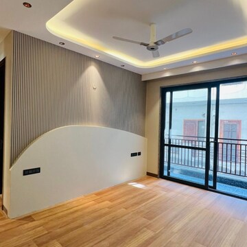Room in 3.5 BHK Builder Floor at Ansal Oriental Homes, Sector 57 – for Sale