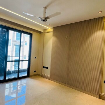 Room in 3.5 BHK Builder Floor at Ansal Oriental Homes, Sector 57 – for Sale