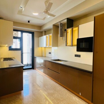 Kitchen in 3.5 BHK Builder Floor at Ansal Oriental Homes, Sector 57 – for Sale