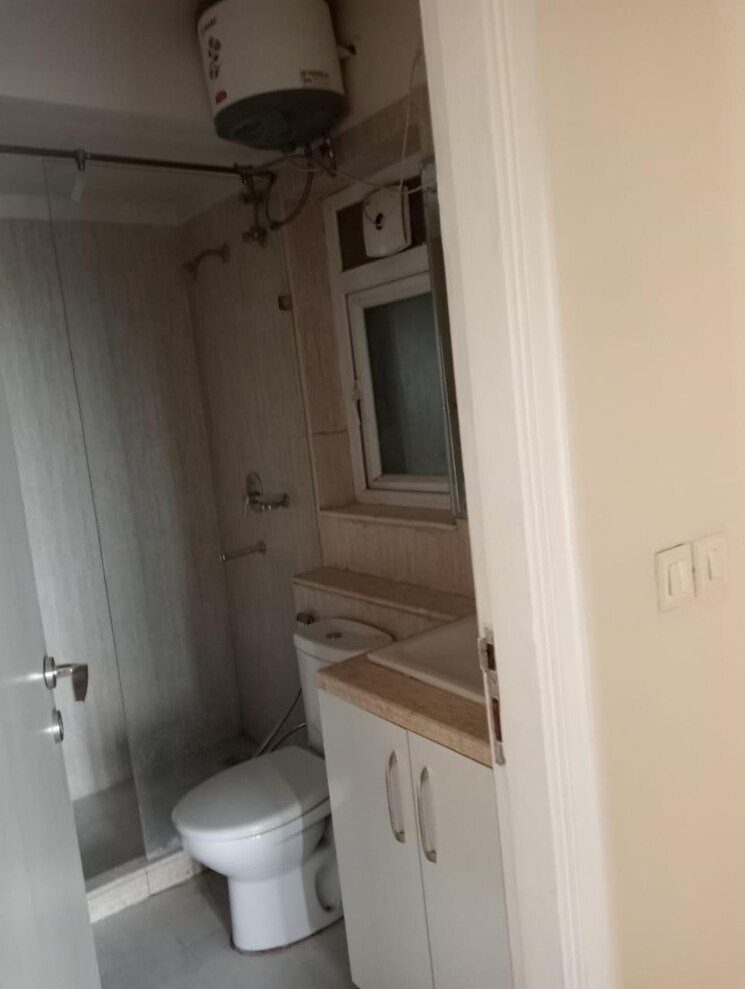 Bathroom, dlf-new-town-heights-ii 3 Bedroom 1845 Sq.Ft. Apartment In Sector 86 Gurgaon 7590710