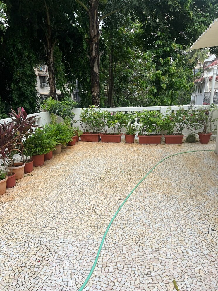 Master Bedroom, yari road 4 Bedroom 5000 Sq.Ft. Villa In Yari Road Mumbai 7591004