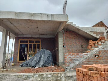 2 BHK Independent House For Sale in Ameenpur
