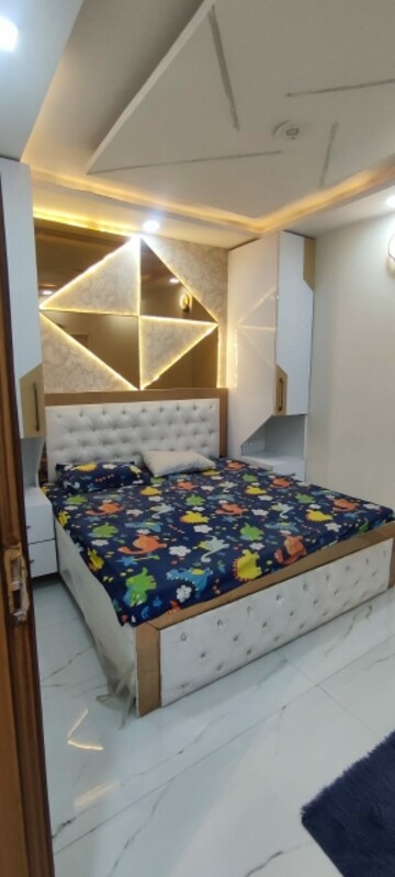 Bedroom in 3 BHK Builder Floor at Uttam Nagar – for Sale