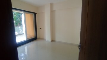 Room in 2 BHK Apartment at Dombivli West – for Sale