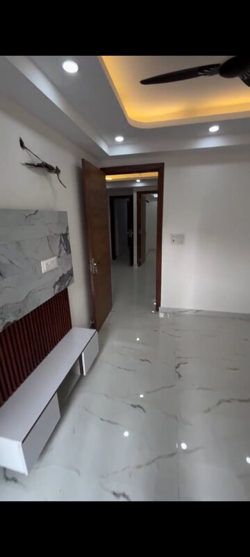 Room in 2 BHK Builder Floor at Rajpur Khurd Extension – for Sale