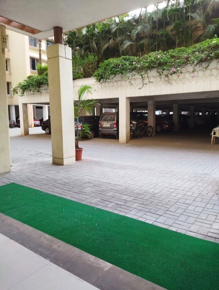  Parking, vijay-vilas-taurus-building-11-to-15 4 Bedroom 1360 Sq.Ft. Apartment In Ghodbunder Road Thane 7591571