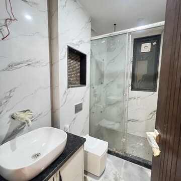 Bathroom in 4 BHK Builder Floor at Ansal Oriental Homes, Sector 57 – for Sale
