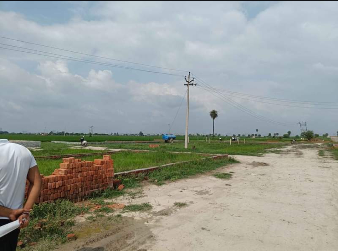 Plot For Resale in Bhopani Village Faridabad  7591866