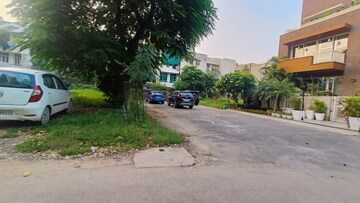  Plot – Exterior View View at Unitech Greenwood City Apartment, Sector 45 - for Sale
