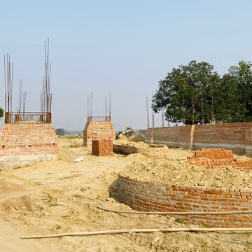 Plot Area in  Plot at LJK Vasto, Makhdoompur Kaithi – for Sale