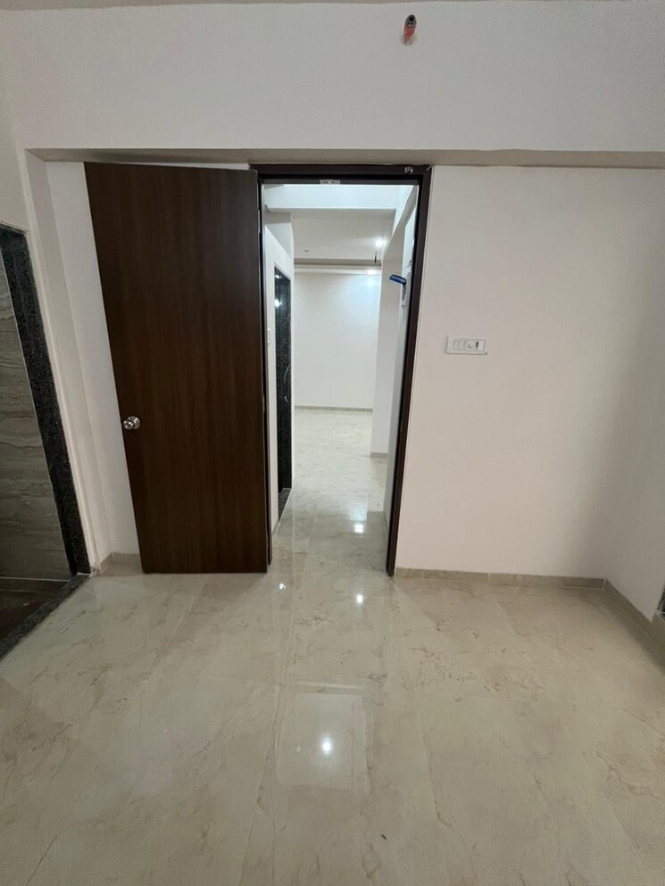 Room, shri-krishna-trident-a 1 Bedroom 740 Sq.Ft. Apartment In Katrap Thane 7592569