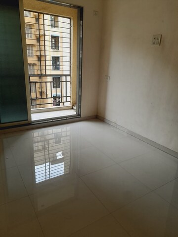Room in 1 BHK Apartment at Thanekar Hillcrest, Badlapur East – for Sale