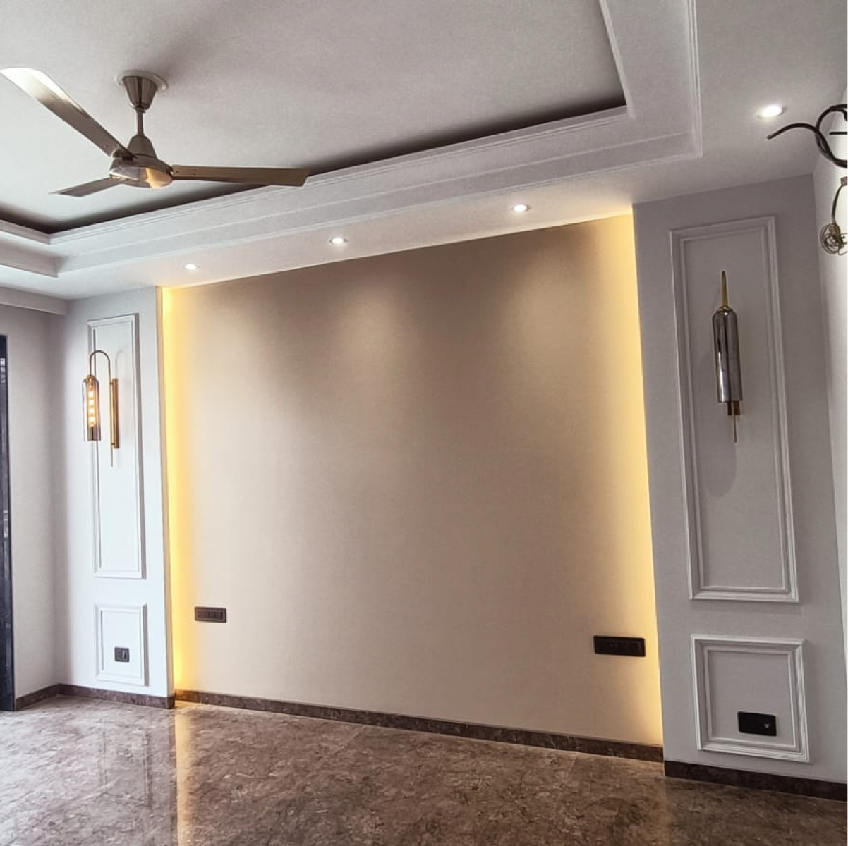 3 BHK + Servant Room Builder Floor For Sale in DLF The Arbour