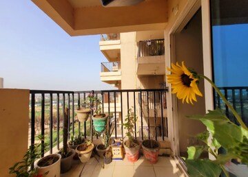Master Bedroom in 1 BHK Apartment at Gaur City 2 - 14th Avenue, Sector 16c Greater Noida – for Sale