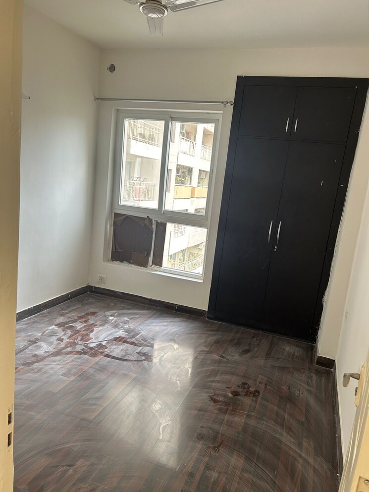 Room, mapsko-paradise 3 Bedroom 1340 Sq.Ft. Apartment In Sector 83 Gurgaon 7592834