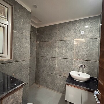 Kitchen in 3 BHK Builder Floor at Chattarpur – for Sale