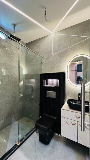 Bathroom in 4 BHK Builder Floor at Ss Delight And Splendours, Samaspur – for Sale