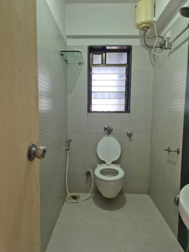 Bathroom, acme-ozone 2 Bedroom 650 Sq.Ft. Apartment In Manpada Thane 7593106
