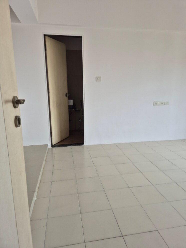 Room, acme-ozone 2 Bedroom 650 Sq.Ft. Apartment In Manpada Thane 7593106